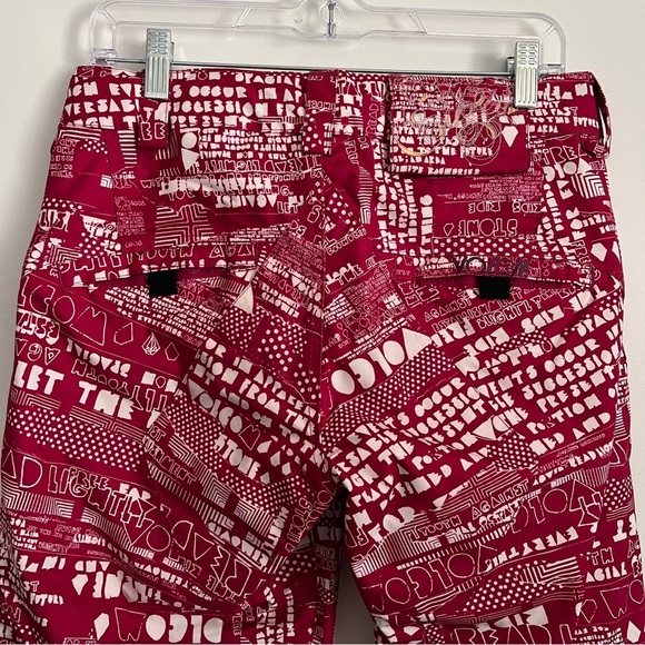Volcom Ski/Snowboard Pink Graphic Women’s Pants-Size XSMALL - Picture 6 of 8